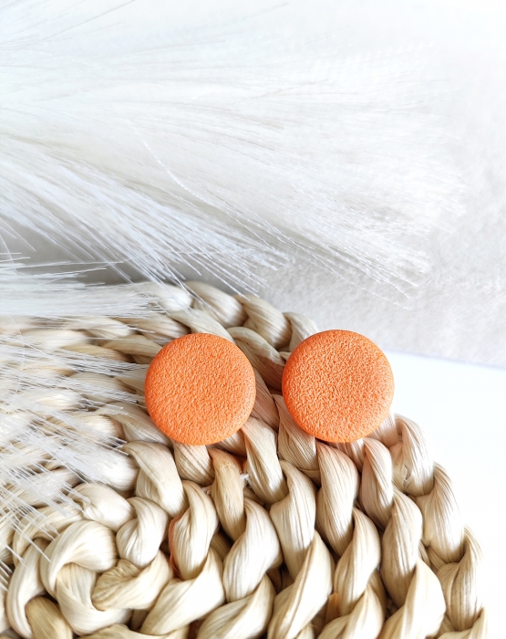 Stud earrings orange-matted