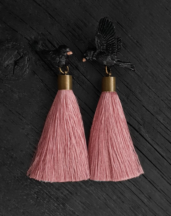 Earrings &quot;Black thrush&quot; soft pink